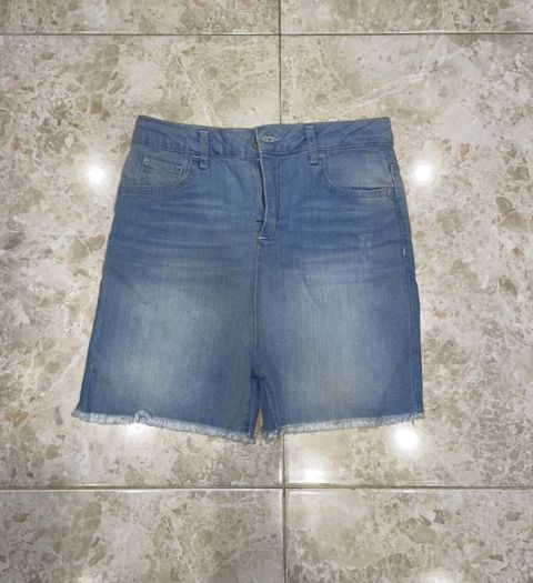 Mavi denim şort - Material: klassik denim (cins) - Rəng: açıq/mavi — Sumqayıt