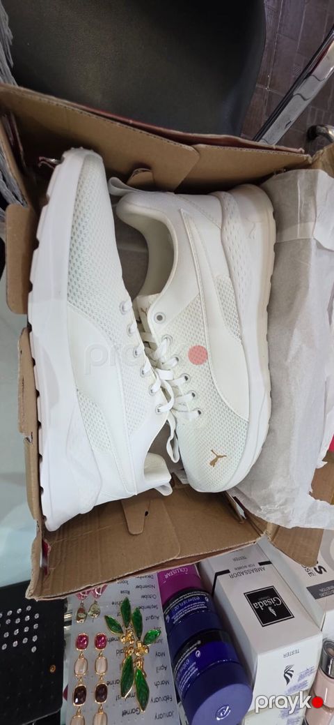 Puma kişi krossovkası – SoftFoam+ komfortu 120azn alınıb 80azn