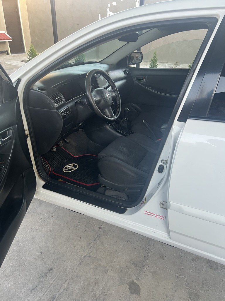 Toyota Corolla, 1.4 L, 2005 il, 330 061 km — Avtomobillər, Bakı (7)
