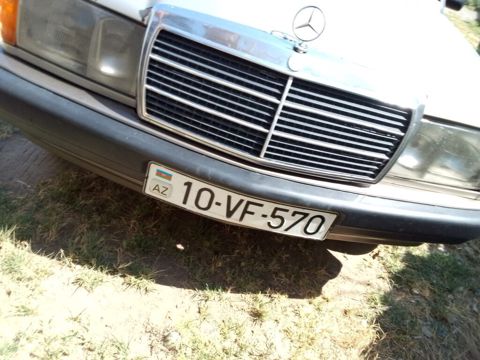 Mercedes 190, 2.0 L, 1990 il, 338 459 km — İmişli