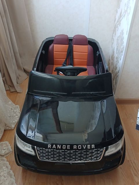 Uşaq avtomobili Land Rover — Bakı
