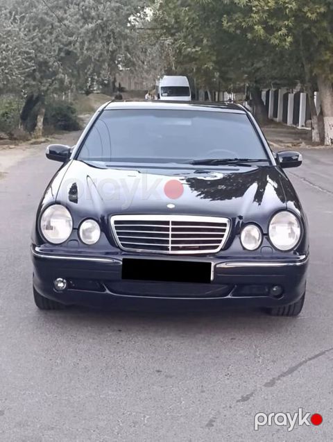 Mercedes E 240, 2.4 L, 2000 il, 296 500 km