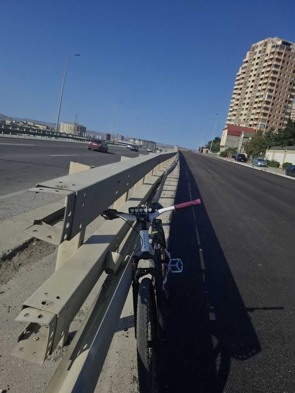 Velosiped gmakr no1 1x8 skorost sistemi hidravlik tormoz aluminium — Dağ velosipedləri, Bakı (5)