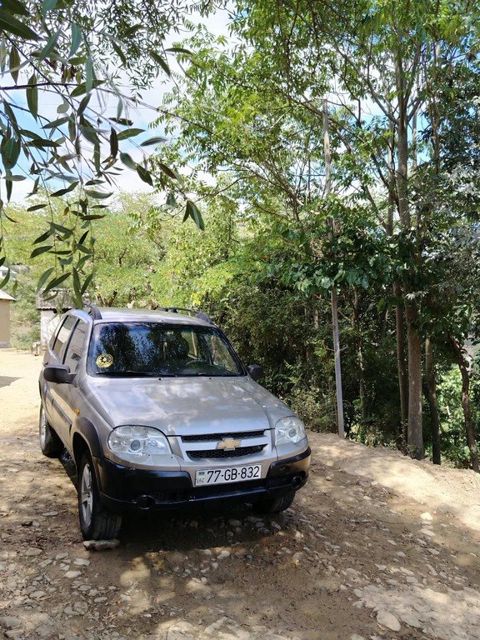 Chevrolet Niva, 1.7 L, 2011 il, 220 000 km — Yardımlı