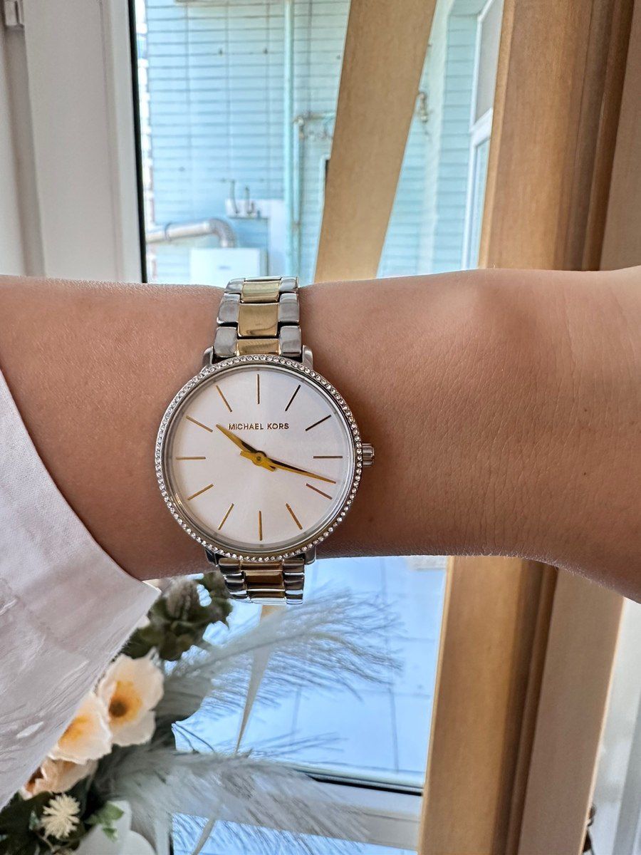 Michael Kors qol saatı — Şəxsi əşyalar, Bakı