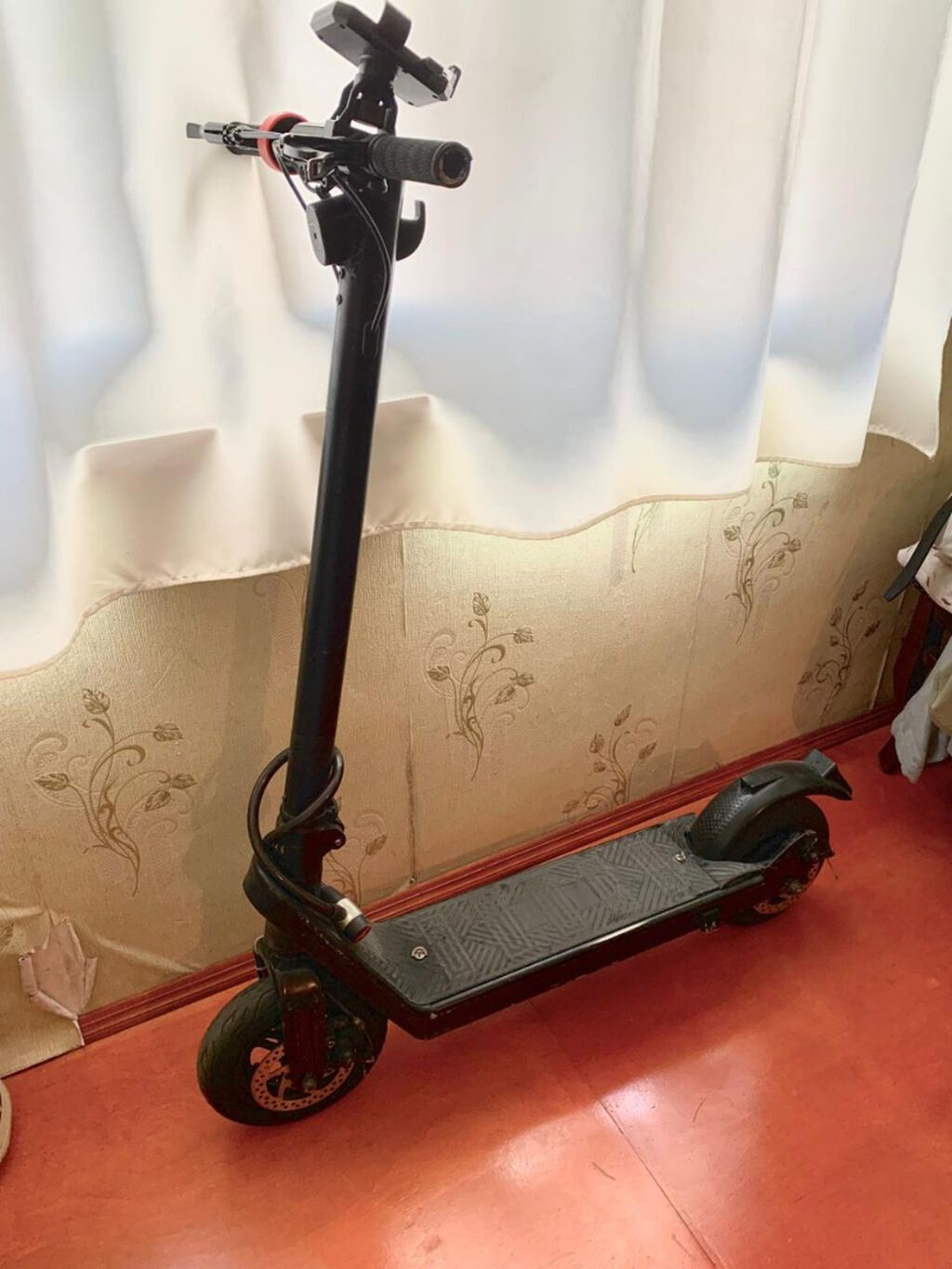 İşlənmiş Elektrik samokat 10", 751 - 1000 Vt, 36 - 45 km/s, Ünvandan götürmə, Pulsuz çatdırılma, Ödənişli çatdırılma — Mallar, Bakı (2)
