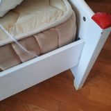 Uşaq/yeni yetmə otağı üçün mebel dəsti Dəst ağ rəngdə, qırmızı — Мебель