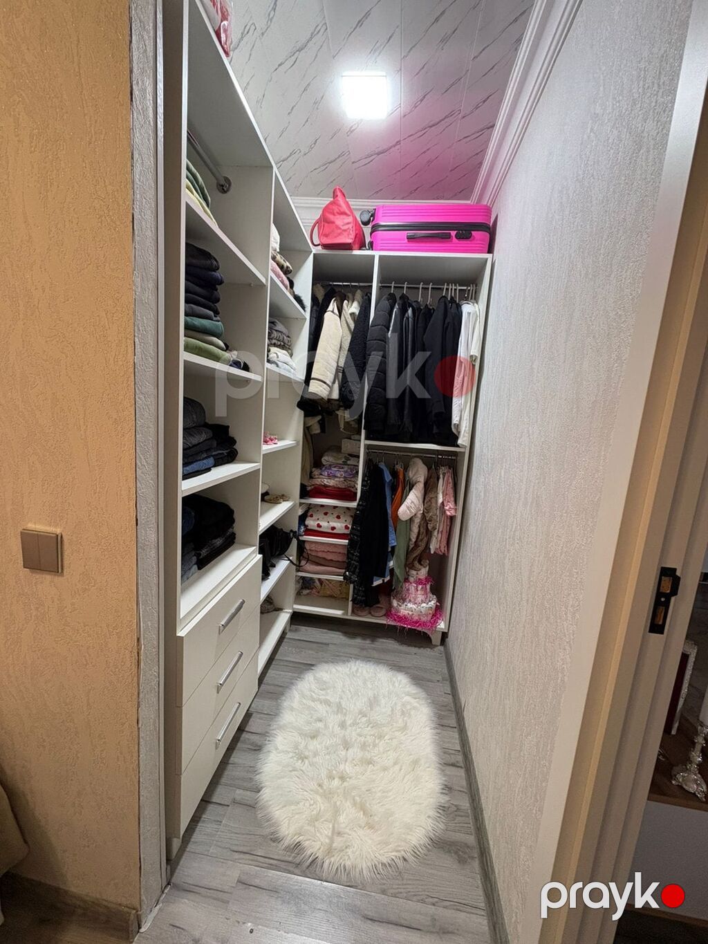 077_100_37_40. Ev uzunmüddətli verilir. Razinde Aygün Molla üz üzə — Mənzil, Bakı (10)