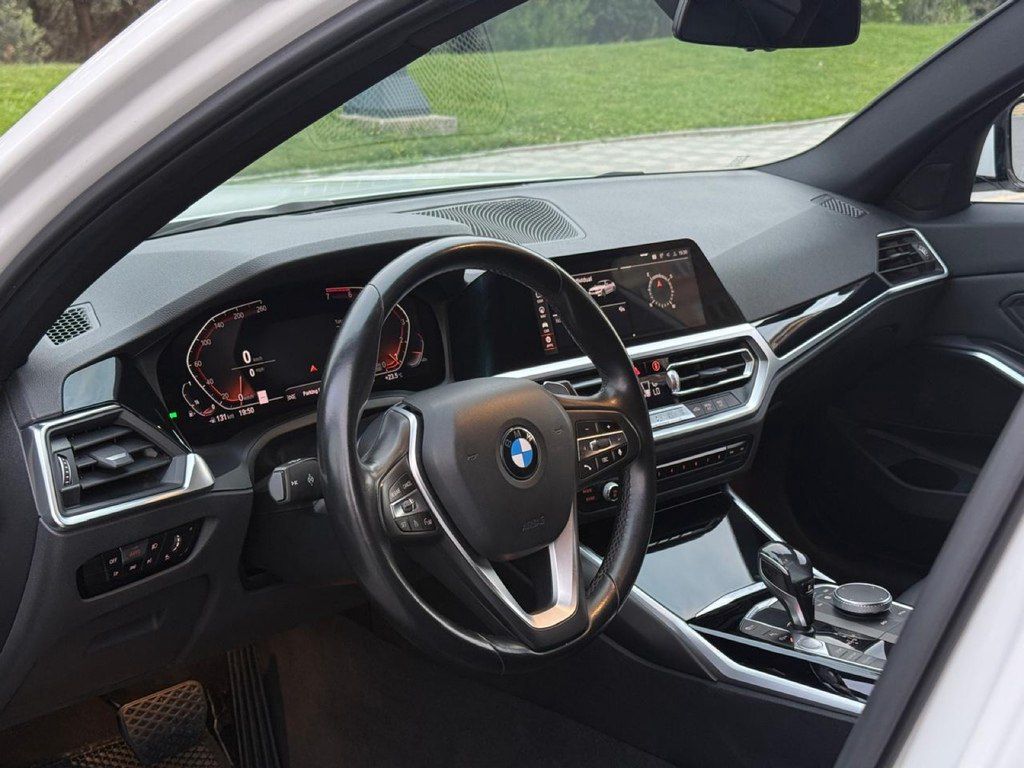 BMW 330, 2.0 L, 2019 il, 111 000 km — Avtomobillər, Bakı (4)
