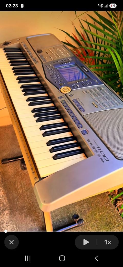 Sintezator, Yamaha, İşlənmiş, Ünvandan götürmə — Bakı