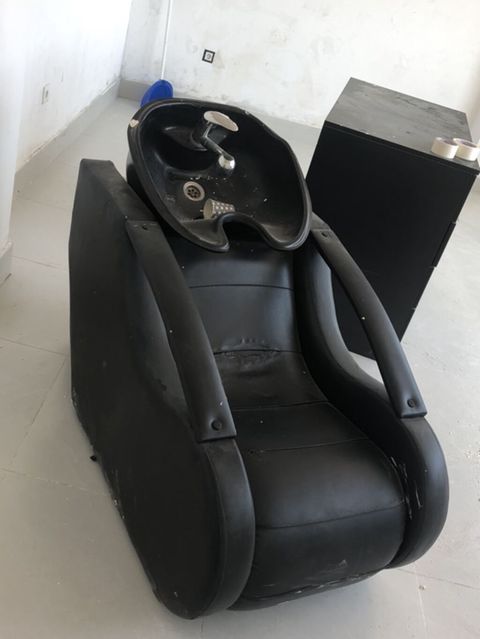 Salon üçün yuyucu kreslo (şampuanlama stolu) - Material: qara rəngli — Masazır