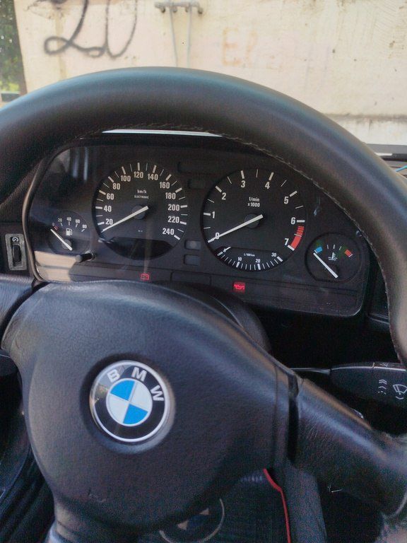 BMW 520, 2.0 L, 1993 il, 183 000 km — Avtomobillər, Bakı (9)