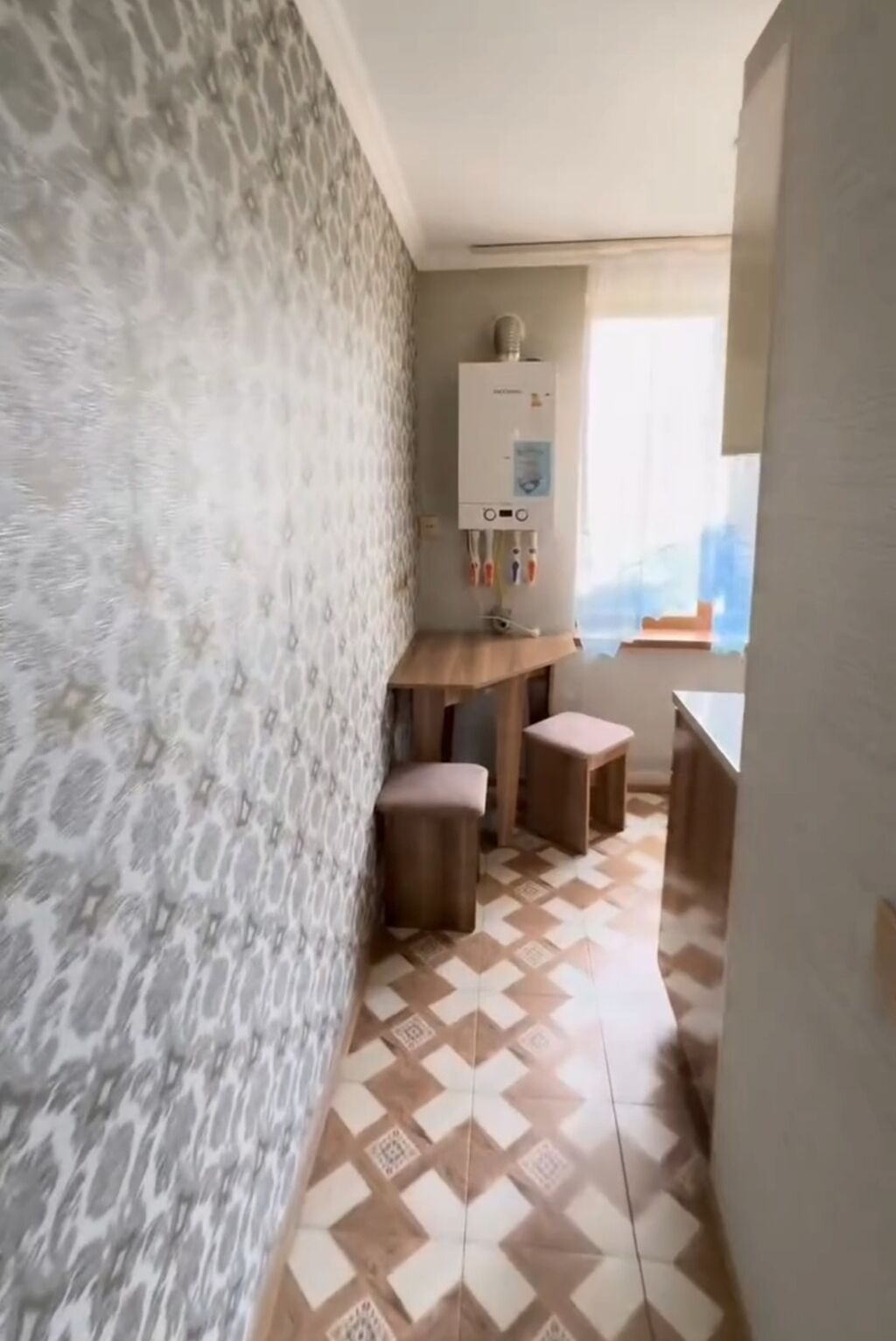 Elimler metrosun yaxınlıqı (metroya 5 deyqa piyada)BDU Aztu Azmiu — Daşınmaz əmlak, Bakı (7)