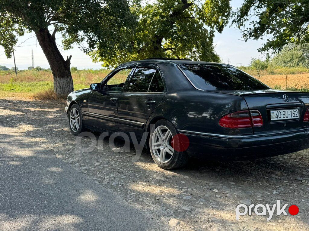 Mercedes E 230, 2.3 L, 1996 il, 445 680 km — Avtomobillər, Xaçmaz (3)