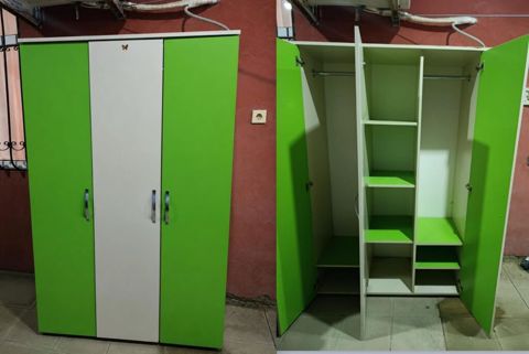Dolab yaxşı vəziyyətdə heç bir problemi yoxdur ölçü 1.90 hündür 1.20 — Bakı