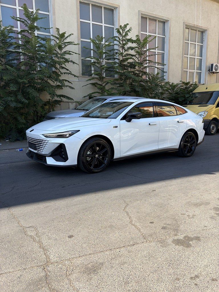 Changan Uni-V iDD, 1.5 L, 18.4 kWh, 2023 il, 95 000 km — Avtomobillər, Bakı (2)