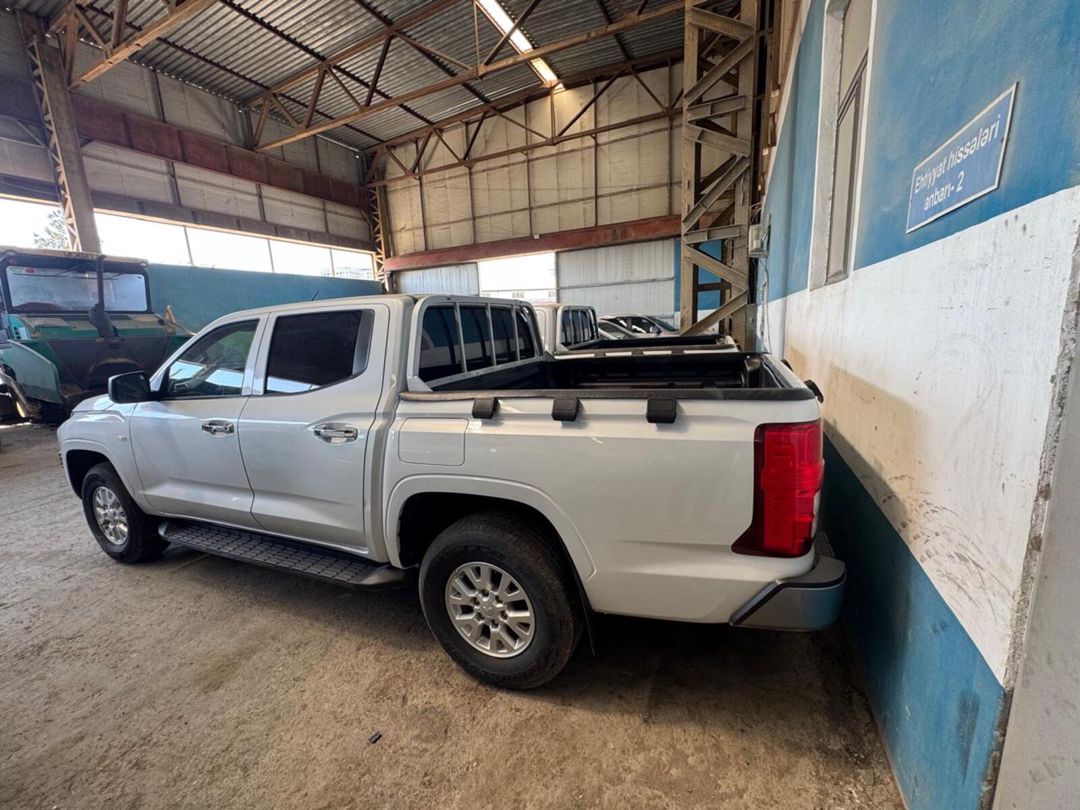 Mitsubishi L 200, 2025 il icarəsi — Xidmətlər, Bakı (5)
