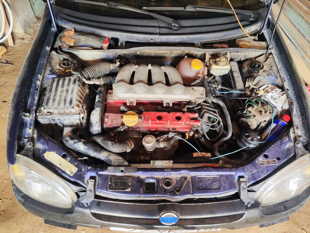 Opel vita ehtiyat hissələri satılır (şəkillərdə olan komplekt) — Ehtiyat hissələri, Bakı
