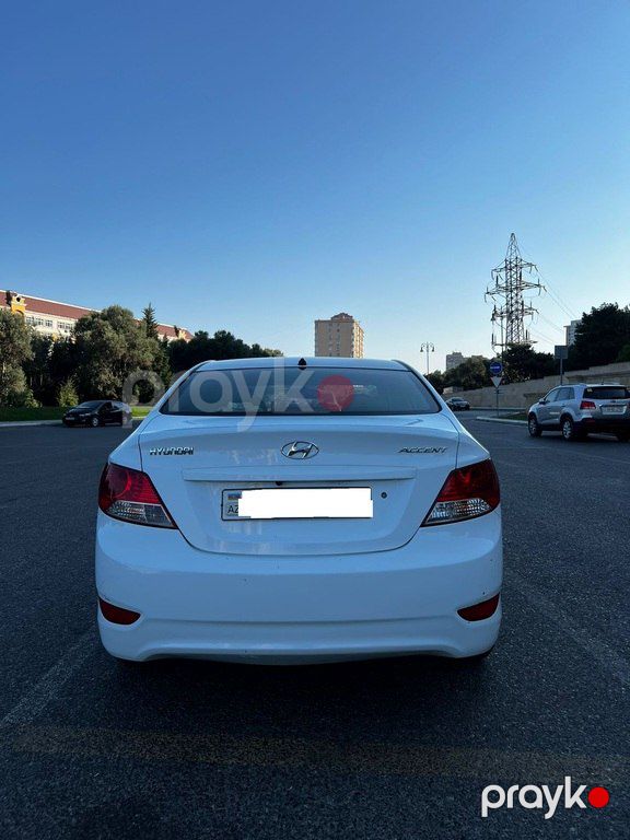 Hyundai Accent, 1.4 L, 2012 il, 241 000 km — Avtomobillər, Bakı (2)