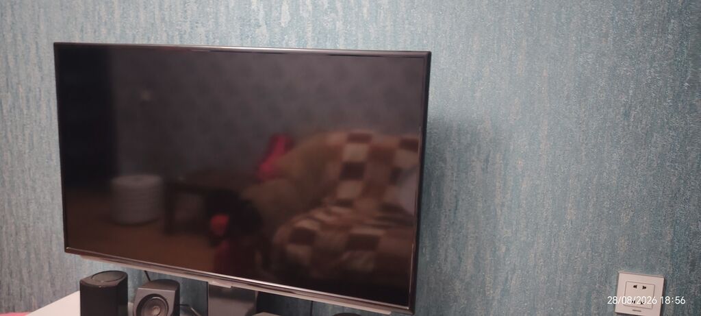 LED televizor, təxmini 40–43 düym ekran - Nazik çərçivəli, masaüstü — Televizorlar, Bakı (2)
