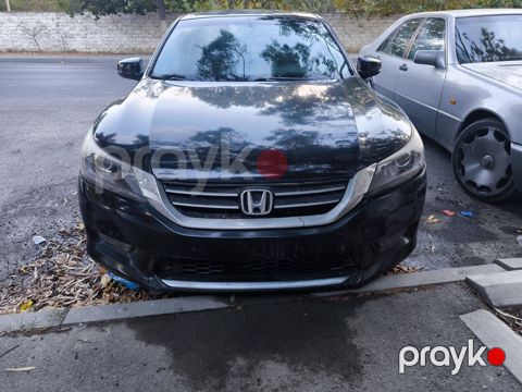 Honda Accord, 2.4 L, 2014 il, 290 000 km