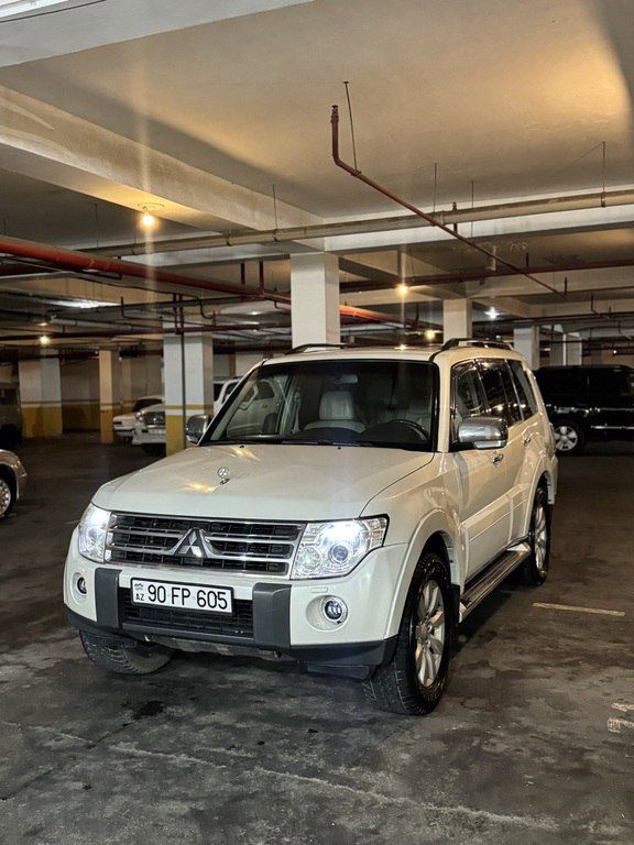 Mitsubishi Pajero, 3.8 L, 2009 il, 305 000 km — Avtomobillər, Bakı (6)