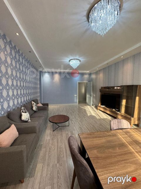3-otaqlı yeni tikili kirayə verilir, Gənclik m., 127 m²