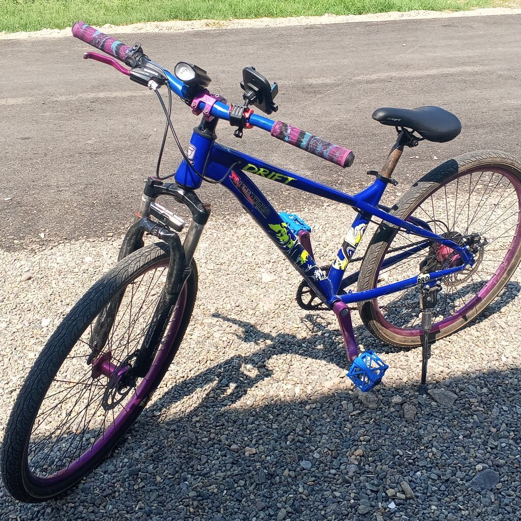 Texniki xüsusiyyətlər: - Çərçivə: Möhkəm MTB tipli, mavi-bənövşəyi — Dağ velosipedləri, Qazax (6)