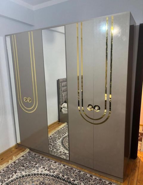 Yeni, 4 qapılı, Güzgülü, Boz, Açılan, Düz dolab — Bakı
