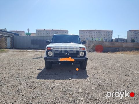 Lada (VAZ) Niva, 1.7 L, 2015 il, 90 200 km