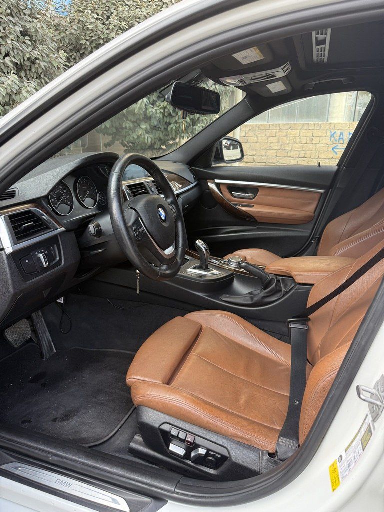 BMW 330, 2.0 L, 2015 il, 220 000 km — Avtomobillər, Bakı (10)