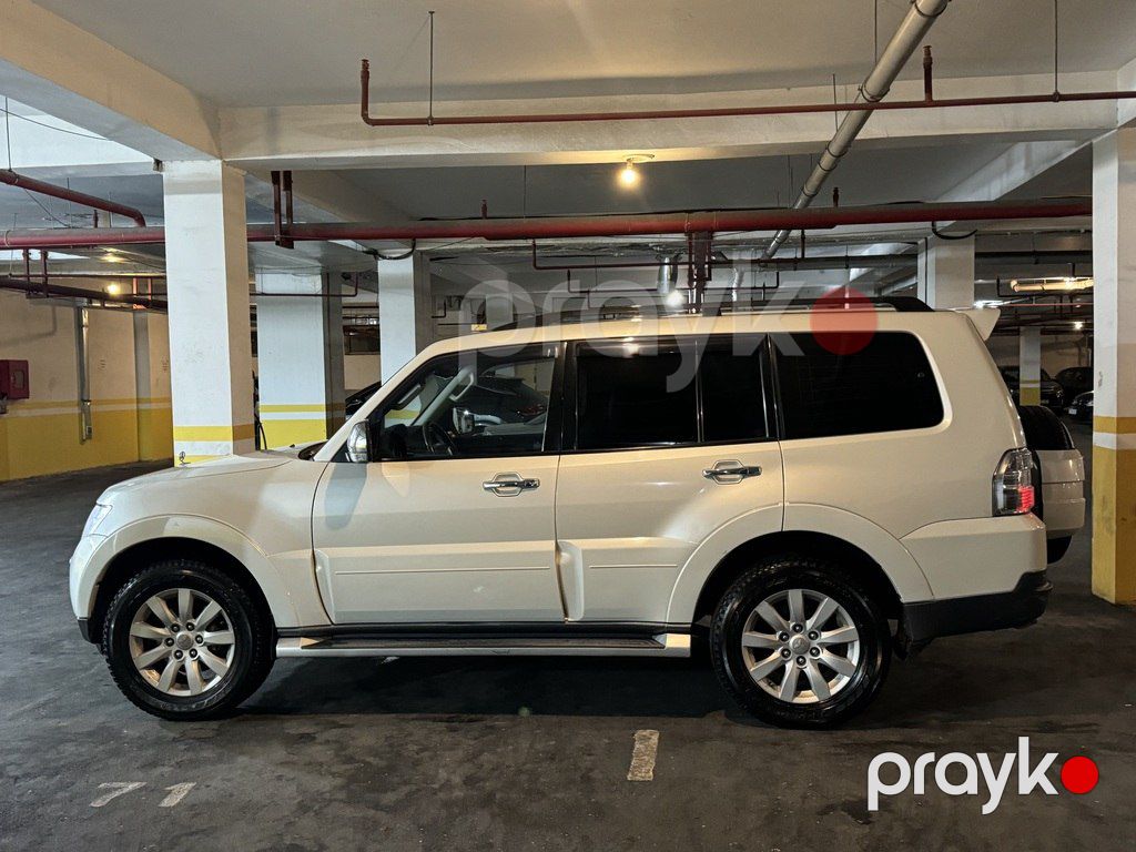 Mitsubishi Pajero, 3.8 L, 2009 il, 305 000 km — Avtomobillər, Bakı (2)