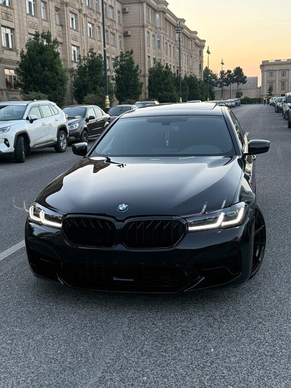 BMW 530, 2.0 L, 2017 il, 180 000 km — Avtomobillər, Bakı