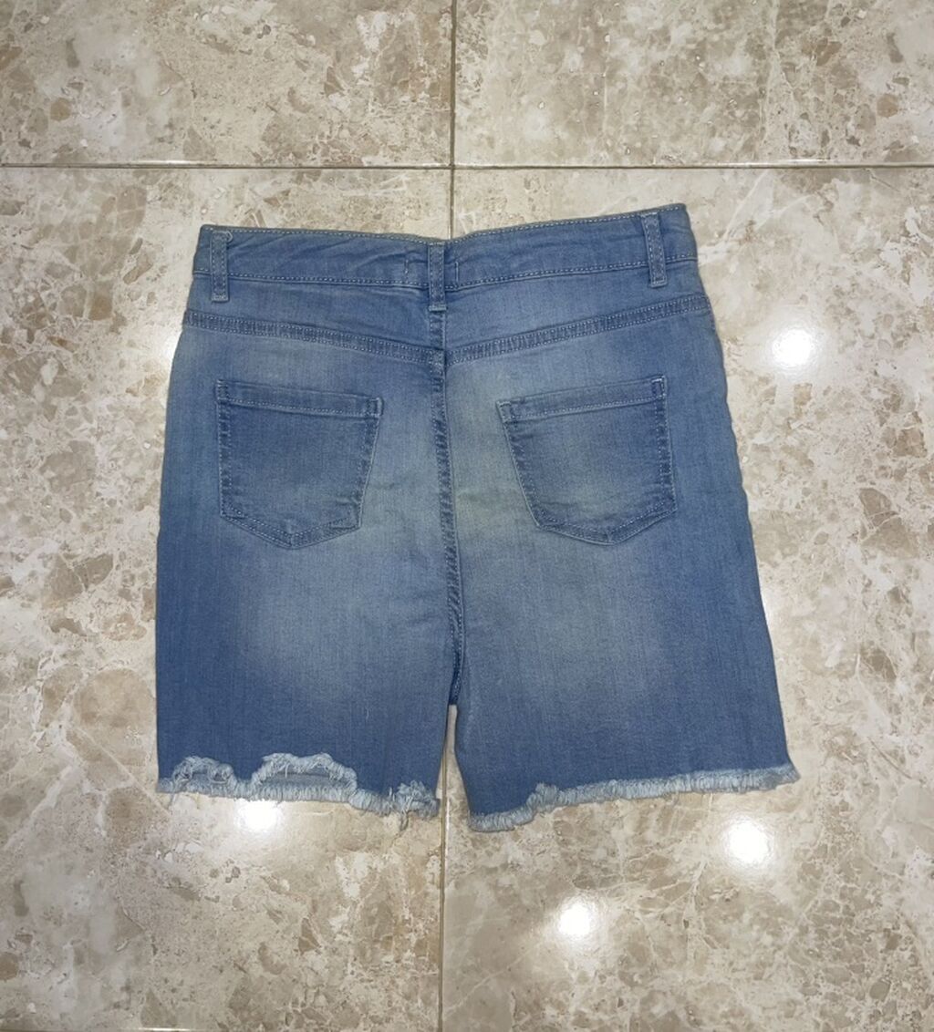 Mavi denim şort - Material: klassik denim (cins) - Rəng: açıq/mavi — Şortlar, Sumqayıt (2)