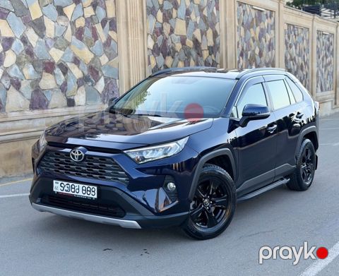 Toyota RAV4, 2.0 L, 2019 il, 135 000 km