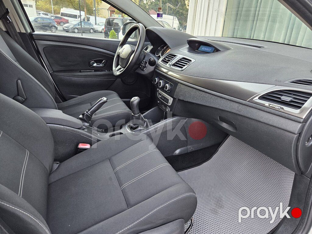 Renault Megane, 1.5 L, 2013 il, 345 000 km — Avtomobillər, Bakı (8)