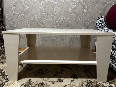 Düz masa, Açılmayan, Təkərsiz, Sadə laminat, Zəmanətsiz — Xırdalan