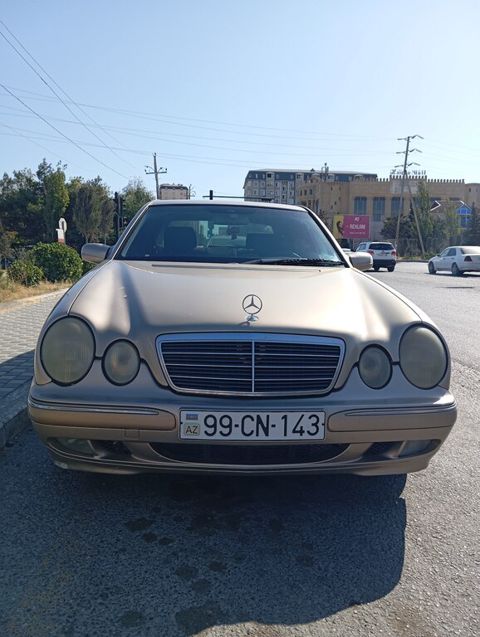 Mercedes E 220, 2.2 L, 1999 il, yeni — Bakı