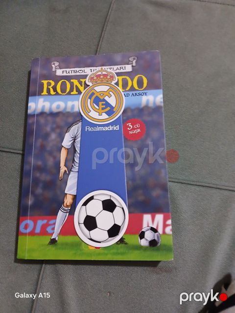 Məhsul: “Futbol Ulduzları – Ronaldo” kitabı Müəllif: Murad Aksoy — Bakı