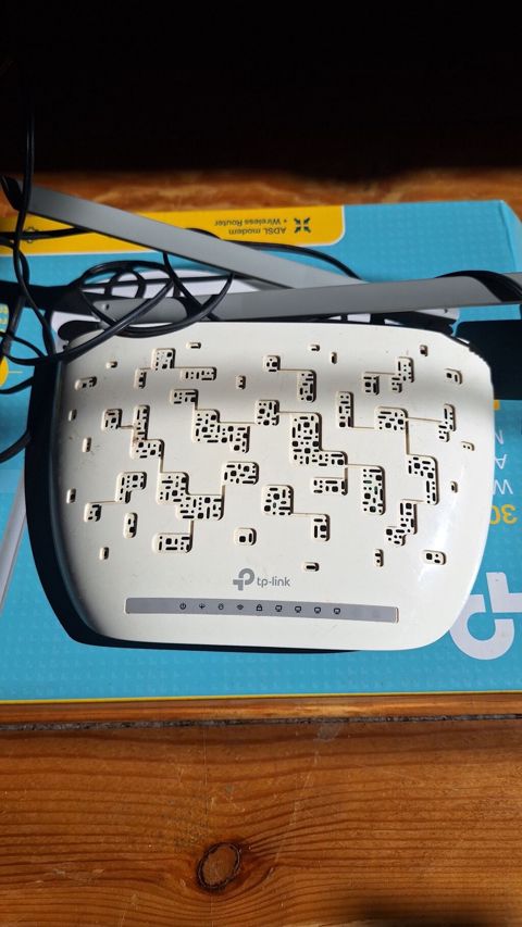 TP-Link TD-W8961N ADSL2+ Wireless N Modem Router - Sürət: 300 Mbps — Bakı