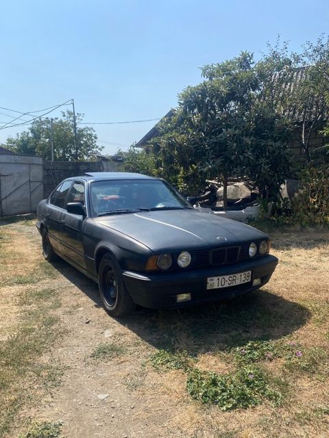 BMW 520, 2.0 L, 1992 il, 430 000 km — Oğuz