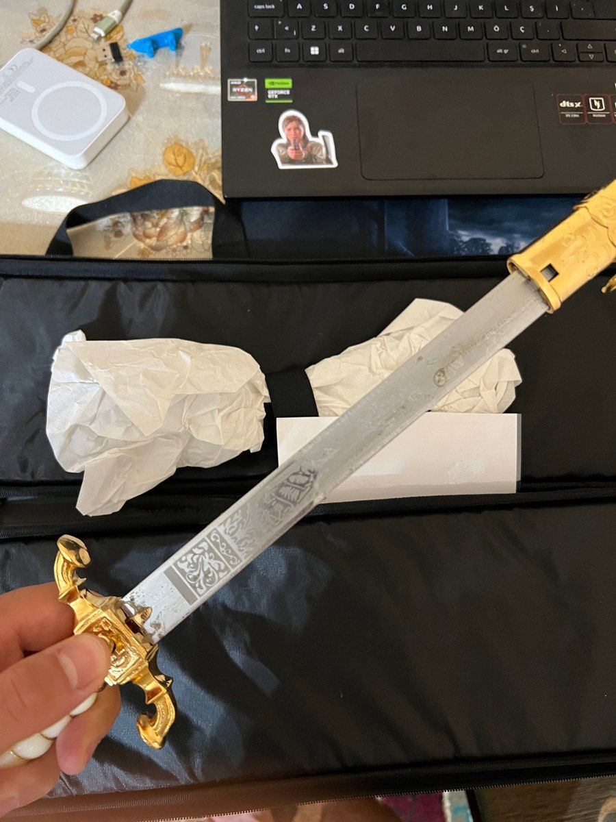 Metal qılınc uşaqlar üçün(keskin deyil) — Oyuncaqlar, Kürdəmir (2)