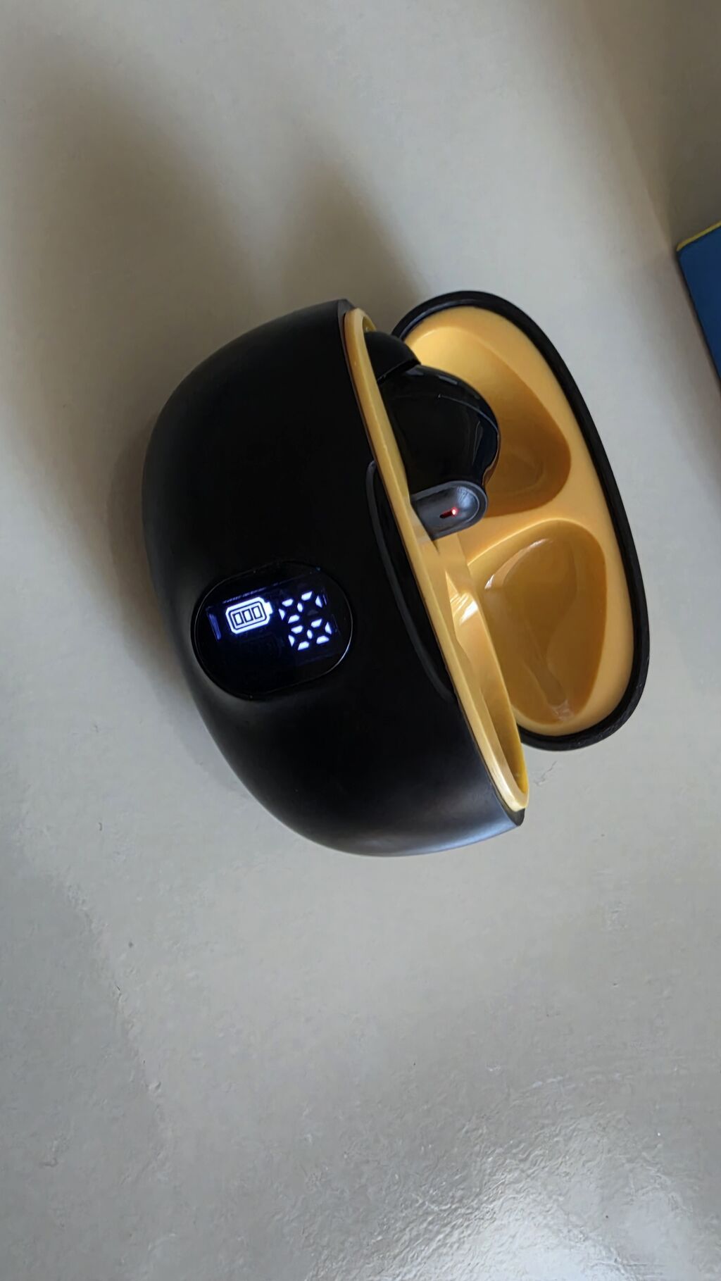 Bluetooth TWS qulaqlıq dəsti Məhsul Yenidir. BU GÜN Gəldi - Dizayn — Qulaqcıqlar, Bakı (2)