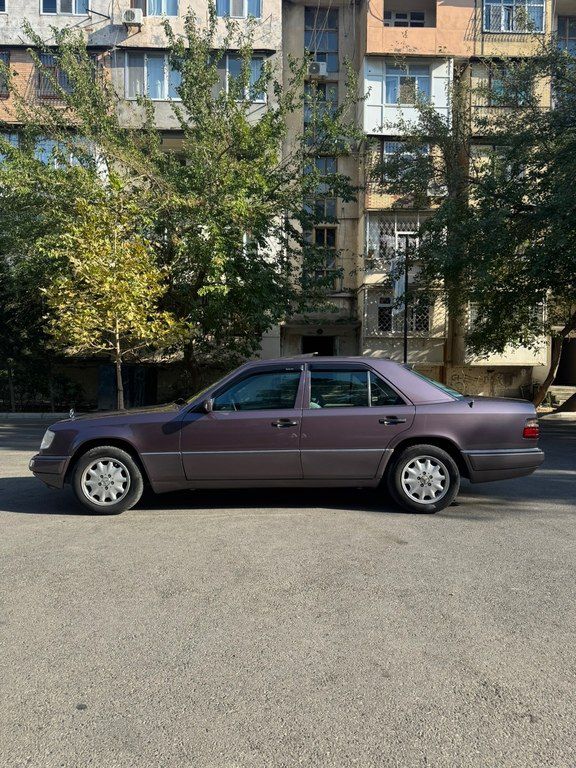 Mercedes 220 E, 2.2 L, 1993 il, 210 756 km — Avtomobillər, Bakı (4)