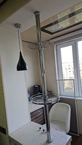 Xrom örtüklü bar dayaq borusu, şərab qədəhləri və qədəhlər üçün asma — Furniture