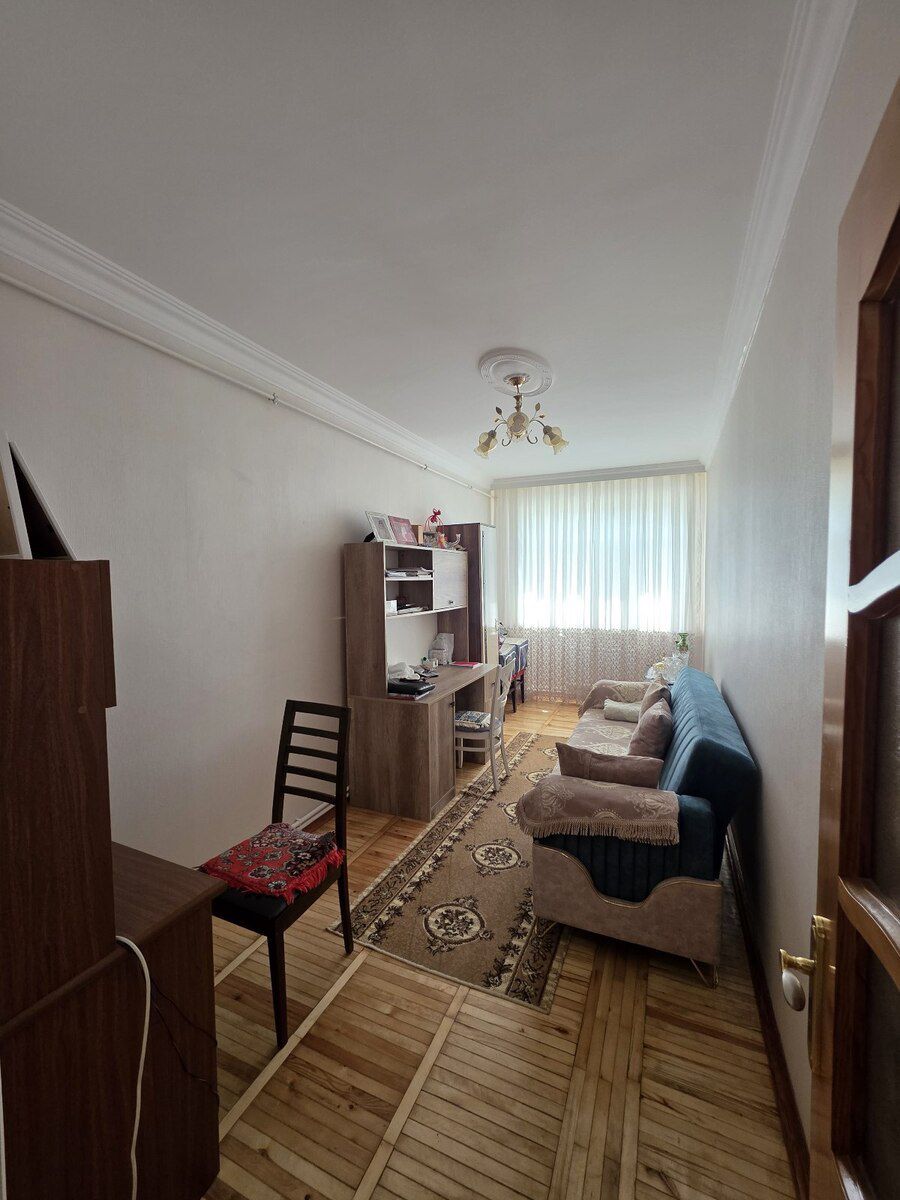 5-otaqlı mənzil, Gəncə ş., 120 m² — Mənzil, Gəncə (2)