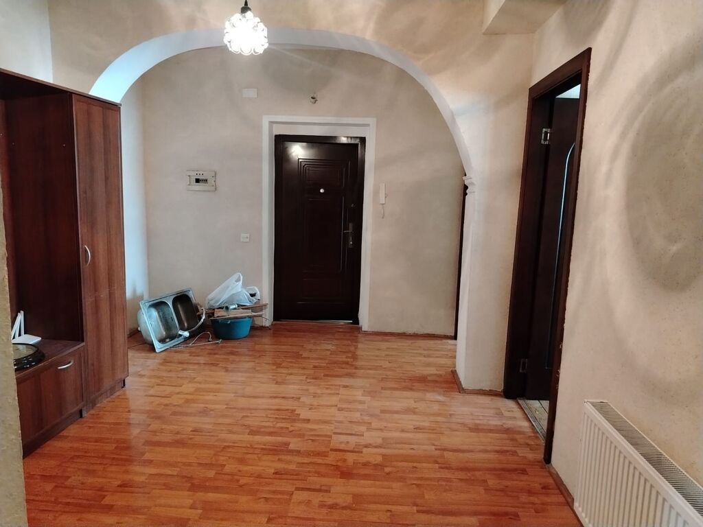 Unavm 3 mkr dairəsi ilə 20nyanvar metrosuun yani liftde var 2 dene — Daşınmaz əmlak, Şirvan (9)