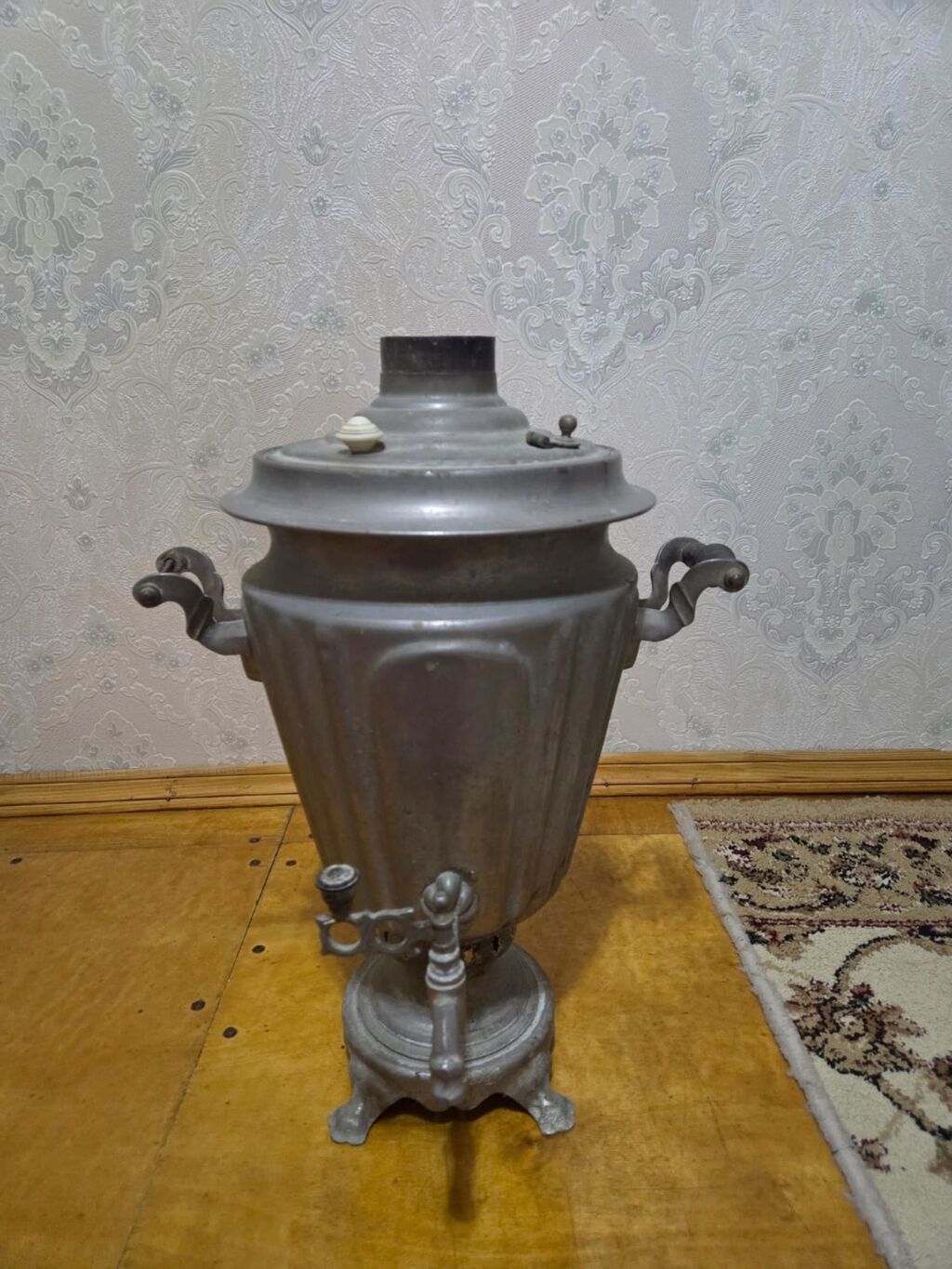 Kömür/sobada yandırılan klassik metal samovar - Material: qalın metal — Samovarlar, Bakı