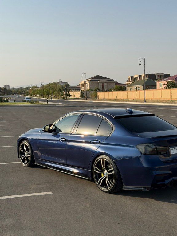 BMW 330, 2.0 L, 2016 il, 183 600 km — Avtomobillər, Naxçıvan (3)