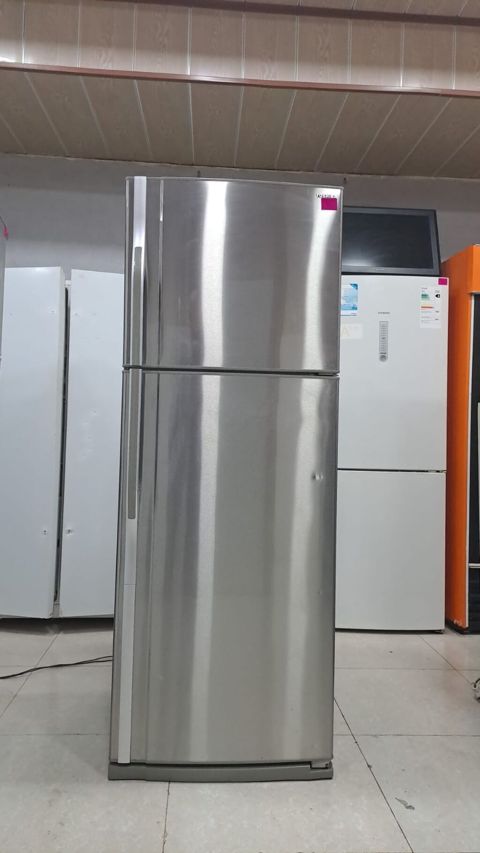 İki qapılı soyuducu (üst kamera dondurucu) – inox rəng - Korpus — Digah